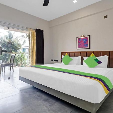 Treebo Grand Vistara Airport Suites Kochi 외부 사진