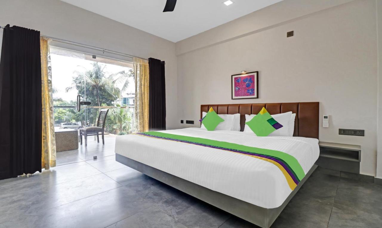Treebo Grand Vistara Airport Suites Kochi 외부 사진