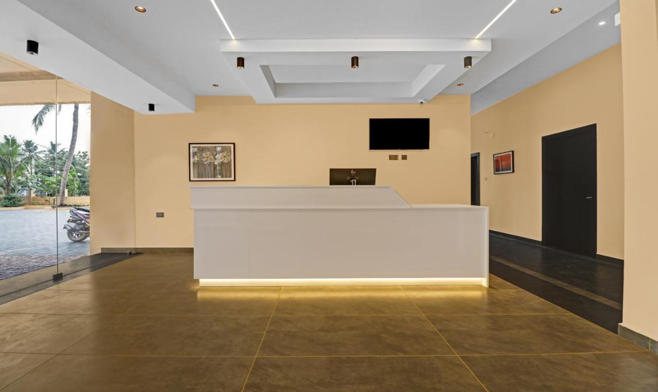 Treebo Grand Vistara Airport Suites Kochi 외부 사진