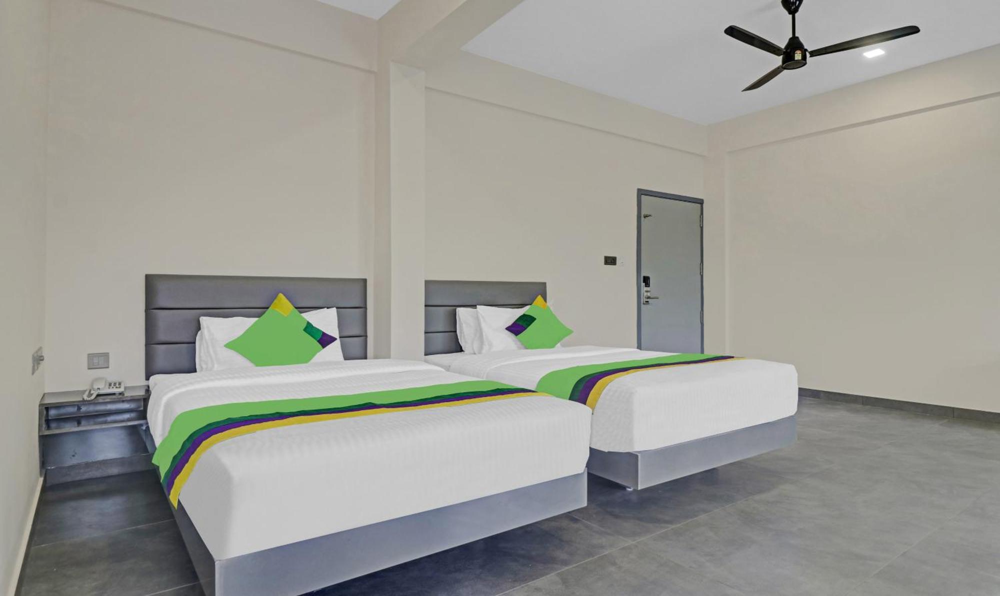Treebo Grand Vistara Airport Suites Kochi 외부 사진
